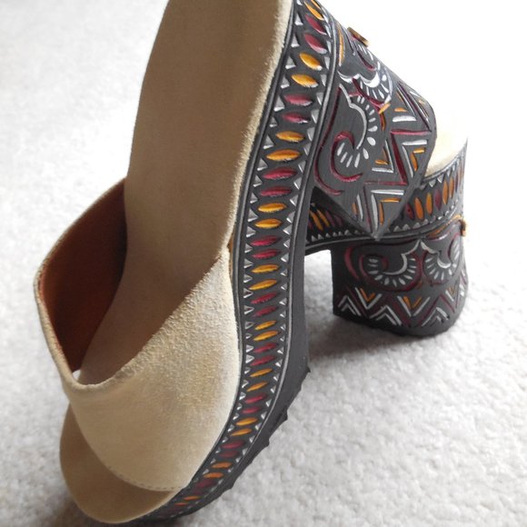 Red Wall Wooden Platform Sandals Size 39 - Picture 2 of 5